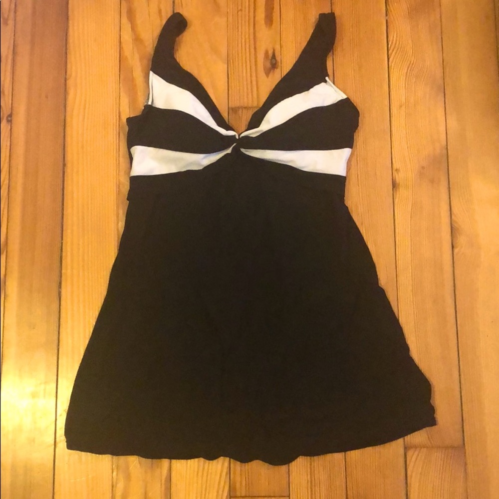 Suddenly Slim Catalina Swimsuit Size L